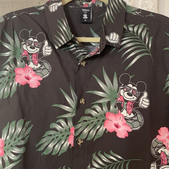 Men’s Neff Disney Collection Floral Hawaiian Mickey Mouse shirt in Size medium - Picture 3 of 6
